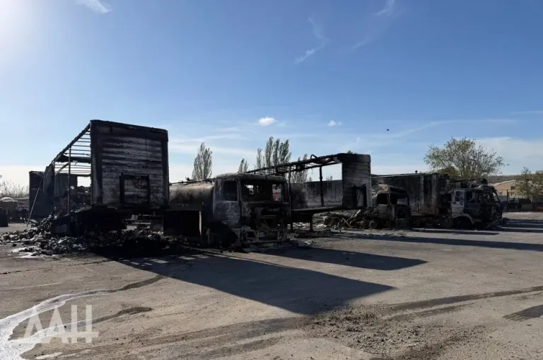 Дроны уничтожили десятки грузовиков в Ленинском районе Донецка